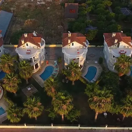 Close To Sea With Private Pool Villapayallar 7 Vila *
